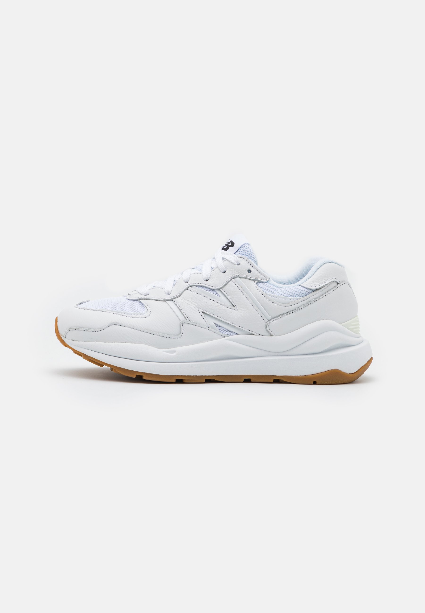 new balance 5740 white