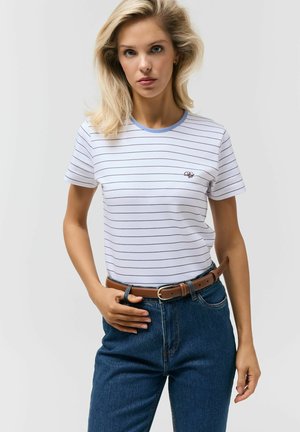 - T-shirt z nadrukiem