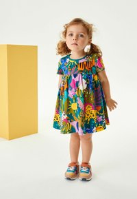 Next - SHORT SLEEVE - Sukienka z dżerseju - green - 1