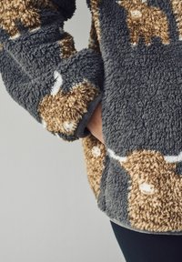 Next BORG HALF ZIP - Fleecepaita - charcoal grey hamish the highland cow