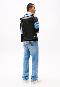 Tommy Jeans - DAILY/MULTI BACKPACK - Rucksack - black Thumbnail Image 1