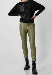 Monari Sudadera - black