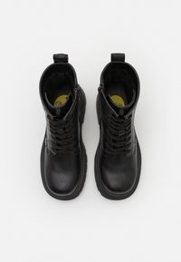 Buffalo BRAVR LACE UP - Botine cu platformă - black