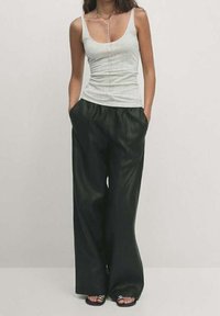 Massimo Dutti Broek - mottled dark green