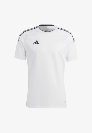 Witte sport t-shirt met korte mouwen, voorzien van zwarte schouderstrepen en een chevron textuurpatroon. Adidas-logo op de borst.