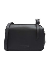 Borsa a tracolla in pelle nera con una texture liscia, chiusura con cerniera e tracolla regolabile. Presenta un dettaglio del logo in rilievo sulla parte anteriore.