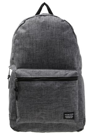 Malý batoh  - black