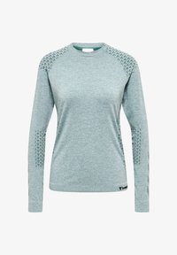 Niewybrane, north atlantic melange