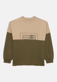 Selezionato, dusty taupe/army green