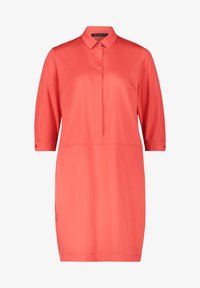 Ausgewählt, cayenne