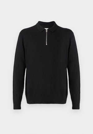Zwarte pullover trui met een ritskraag, lange mouwen, ribgebreide manchetten en zoom, gemaakt van een zachte, gladde stof.