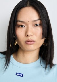 HUGO - T-shirt basic