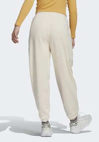 adidas Originals Pantalones deportivos - off-white