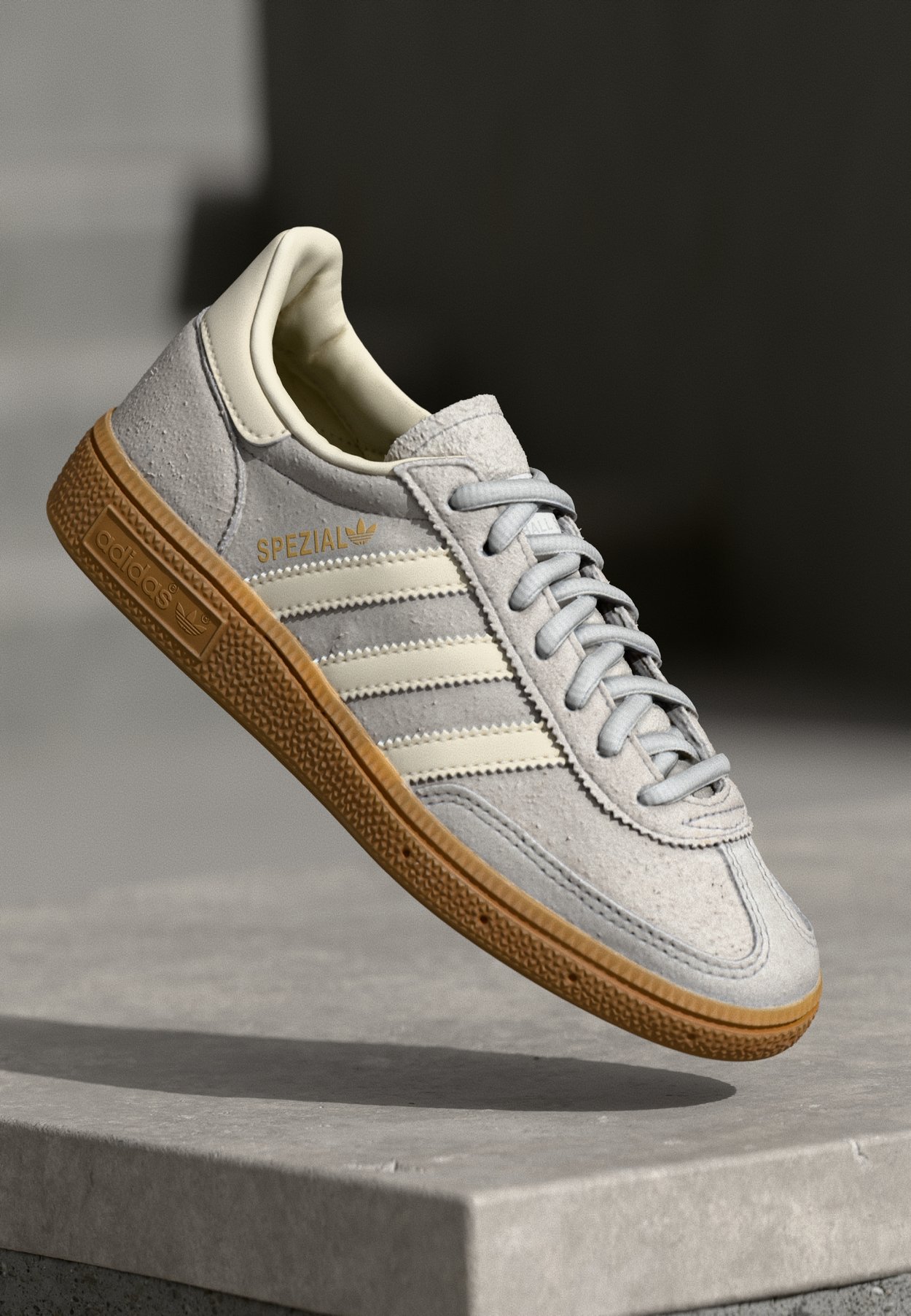 adidas HANDBALL SPEZIAL UNISEX - Zapatillas - grey two/cream white/footwear white