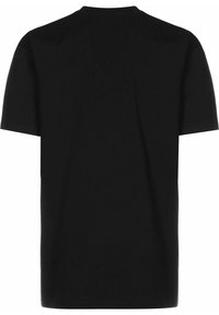 Svart bomulls T-skjorte med korte ermer, rund hals og en avslappet passform. Enkelt design, ingen synlige logoer eller mønstre.