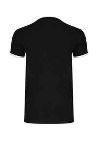 Μαύρο T-shirt με κοντά μανίκια και λευκή επένδυση στο γιακά και στα μανικάκια, εμφανιζόμενο από την πίσω πλευρά σε λευκό φόντο.