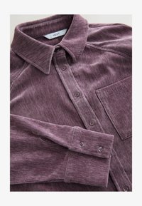 Izbrano, plum purple