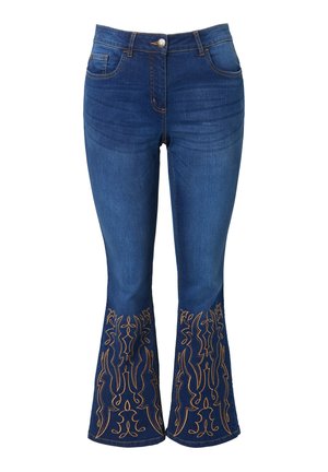 Jeans de mezclilla acampanados en azul oscuro con intrincados patrones bordados en naranja en el dobladillo. Presentan una cinturilla estándar y cierre de cremallera.