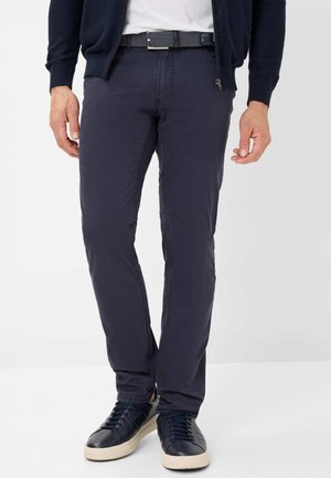 BRAX STYLE CHUCK - Broek - navy