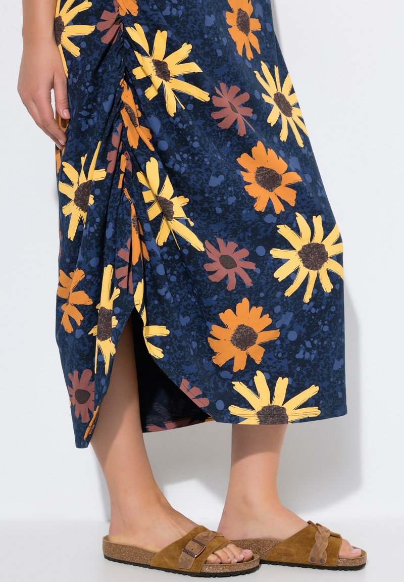 Ulla Popken Jersey Maxidress Imprimé Tournesols - Robe Longue Femme Grandes Tailles