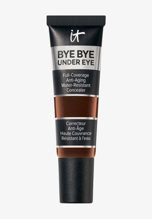 Tube de correcteur Bye Bye Under Eye d'It Cosmetics, couvrance totale, anti-âge, résistant à l'eau, en teinte marron avec texte bilingue.