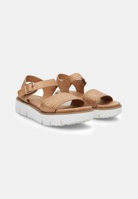 Bata Sandále na platforme - marrone