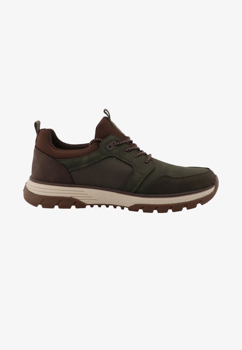 Baskets à lacets pour homme, vert foncé et marron, semelle texturée et languettes d'aide au chaussage au talon et à la languette, vues de profil.