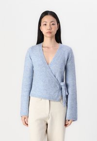 Gina Tricot - WRAP CARDIGAN - Kardiganas - cashmere blue Miniatiūros vaizdas 1