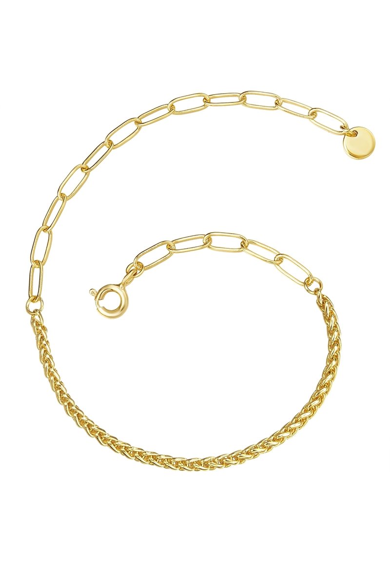 Zlatna narukvica s lančićem koja sadrži izdužene karike s teksturiranim, pletenim dijelom i sigurnim kopčom na meku. Priključen je kružni privjesak.