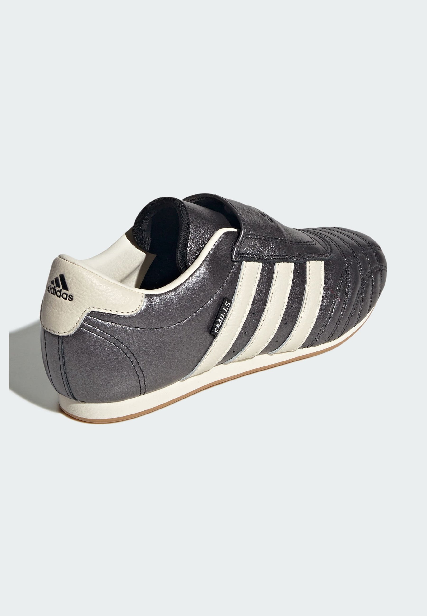 adidas Originals TAEKWONDO - Slip-ons - black white gum