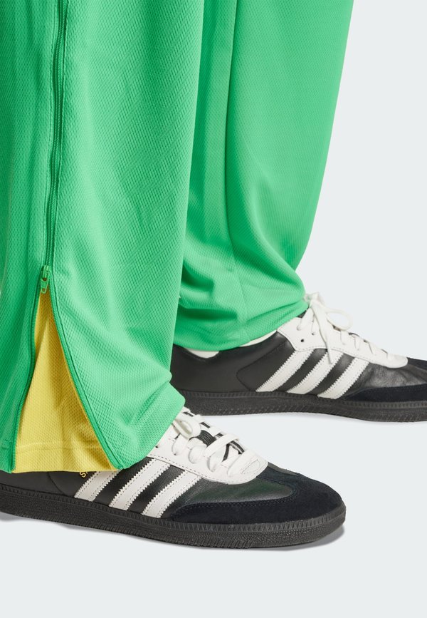 ZIP FLARE - Tracksuit bottoms4