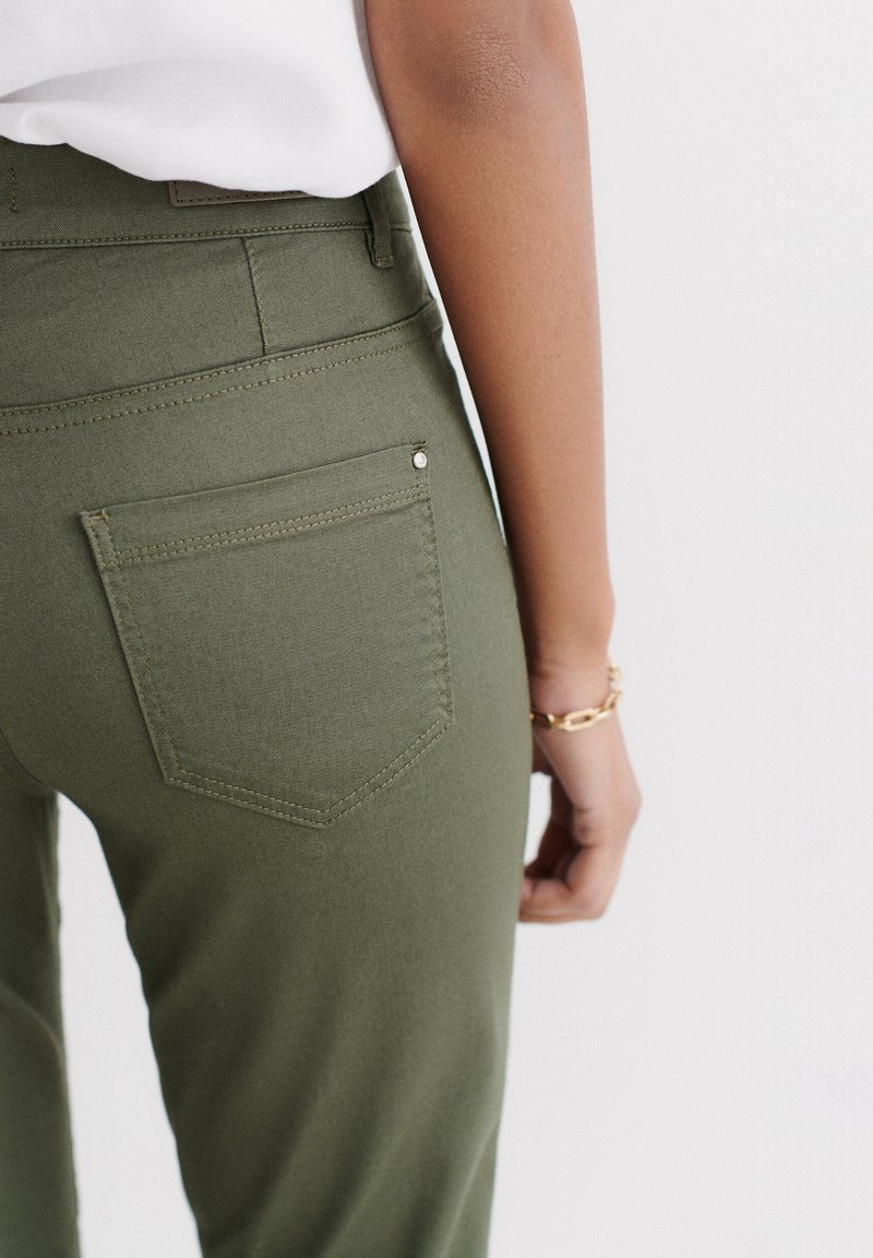 Tailleur Pantalon CAROLL En Kaki - Taille 36 - Occasion En Excellent état