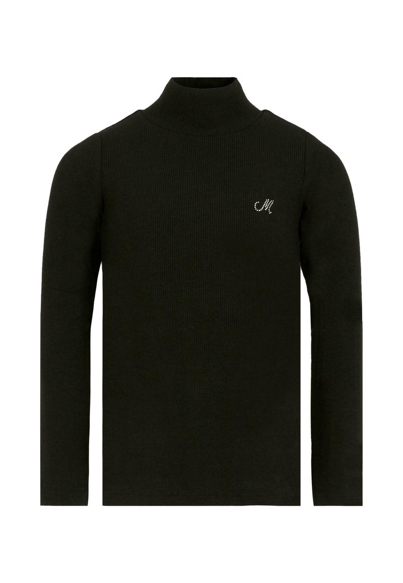 Maglione a collo alto a costine nero con maniche lunghe e una piccola decorazione bianca a forma di "M" sul lato sinistro del petto.