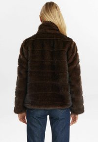 Nümph WINDALL - Zimná bunda - black coffee