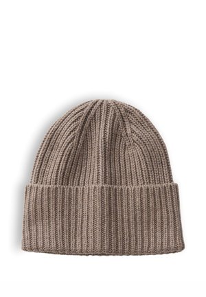 Cappello berretto marrone lavorato a maglia con trama a coste e polsino piegato mostrato su sfondo bianco.