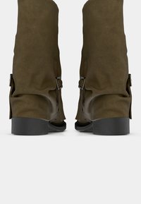 Copenhagen Shoes LETS IMAGINE - Kovboju/motociklistu tipa puszābaki - army green
