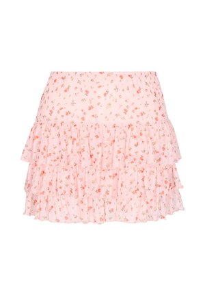 Fustă mini roz cu flori, cu volane suprapuse și modele mici de flori roșii și verzi.