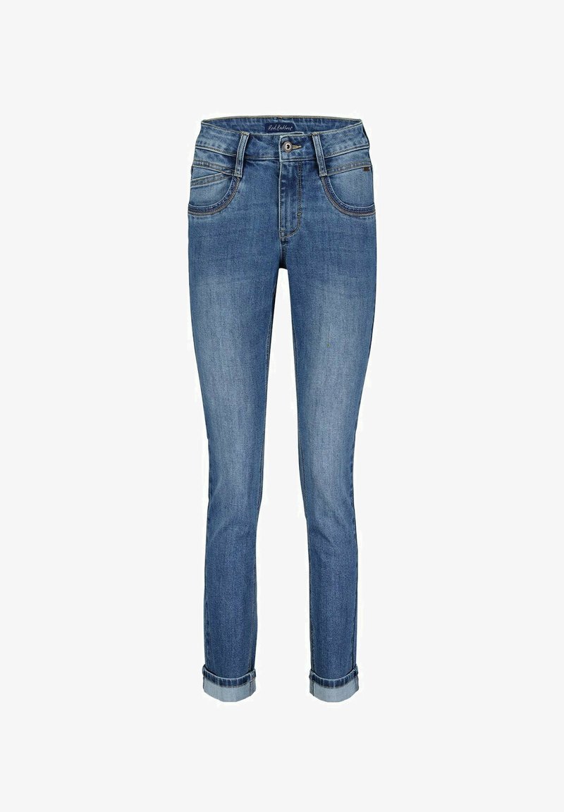 Lyseblå denim jeans med slim fit, der har fem-lomme design, broderede detaljer og opkrøllede cuffs ved anklerne.