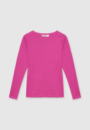 Camisa de manga larga en un vibrante color rosa, hecha de algodón suave con cuello redondo y corte regular. Presenta un diseño minimalista, sin patrones ni acentos.