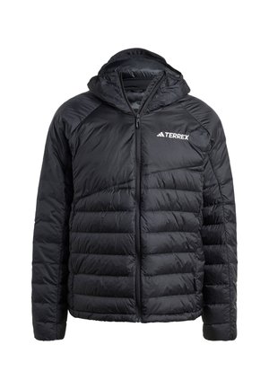 Schwarze gepolsterte Jacke mit Reißverschluss und Kapuze. Ausgestattet mit einem gesteppten Design, elastischen Bündchen und dem "TERREX"-Logo auf der Brust.