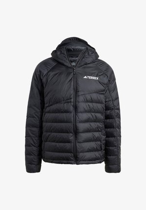 Zwarte gewatteerde jas met een ritssluiting en capuchon. Heeft een doorgestikt ontwerp, elastische manchetten en het "TERREX"-logo op de borst.
