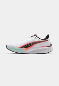 POUNCE LITE - Road running shoes - white glowing red