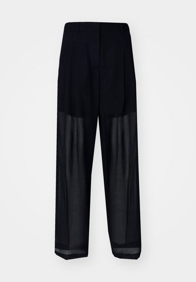 Črne hlače širokega kroja, izdelane iz lahkotnega, prosojnega materiala na spodnjem delu, s straight leg dizajnom in brez vidljivih delov.