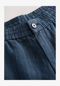 Non sélectionné, navy stripe