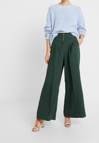 Esprit Stickad tröja - light blue