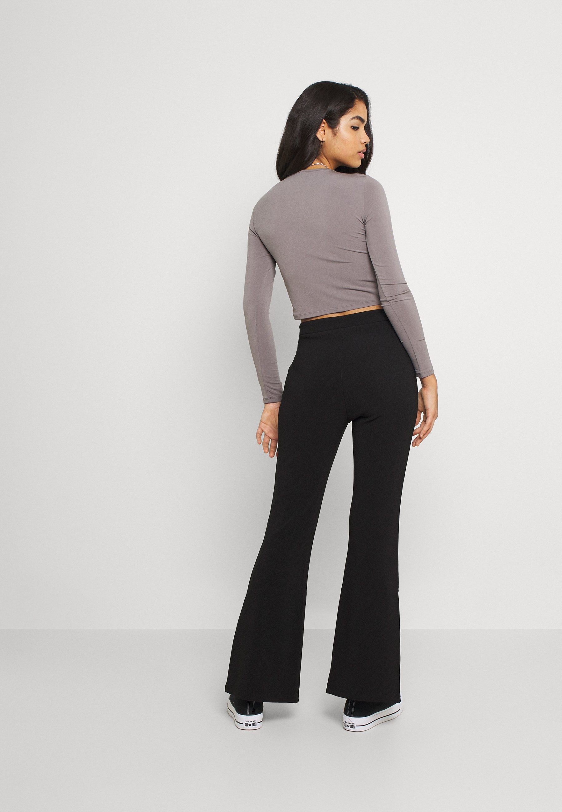 Even\u0026Odd SPLIT FRONT FLARED - Broek - black/Zwart - Zalando.nl