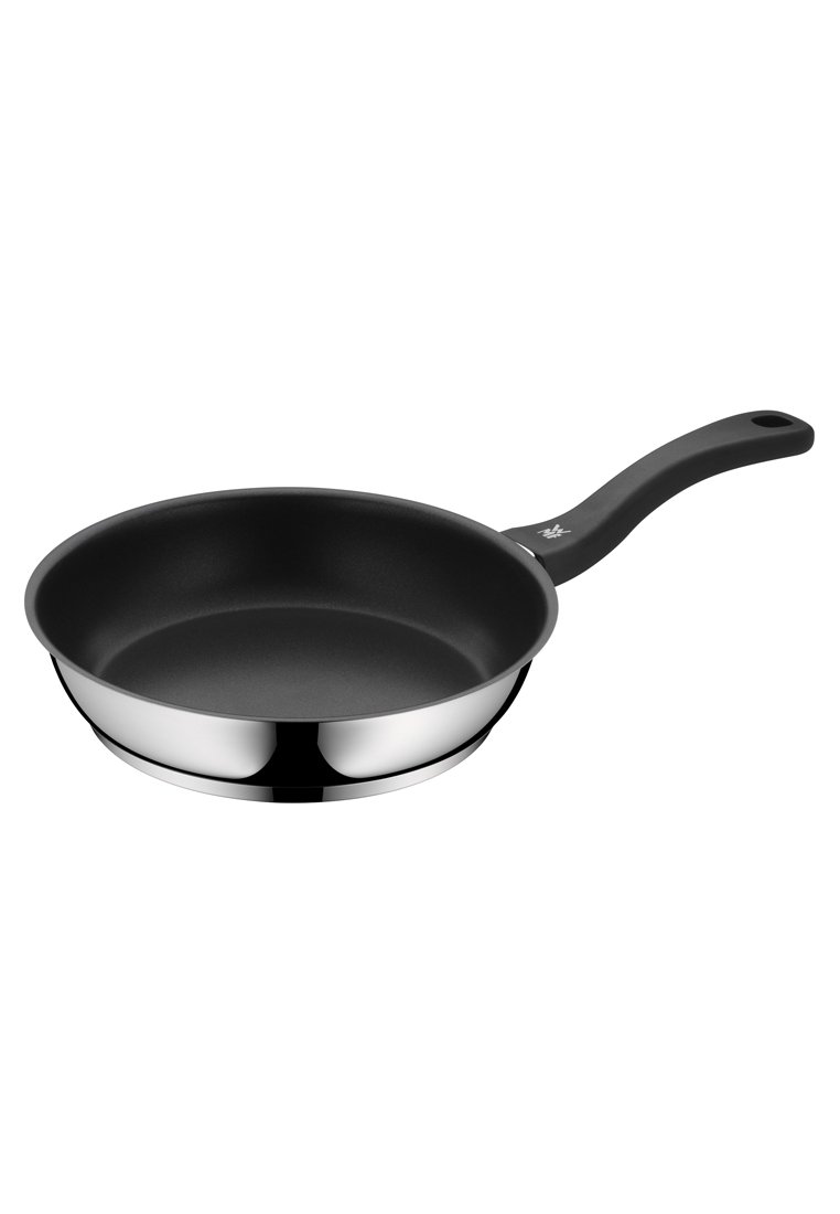 Beschichtete Bratpfanne mit schwarzem, strukturiertem Innenleben, Edelstahl-Außenfläche und einem schwarzen Griff für sicheren Halt.