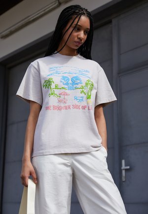 BRIGHTER SIDE OF LIFE - Printtipaita - clay