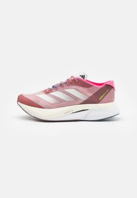 ADIZERO BOSTON 12 - Road running shoes - preloved crimson/zero metallic/preloved ink
