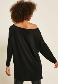 Friends Like These SLASH NECK - Hosszú ujjú felső - black